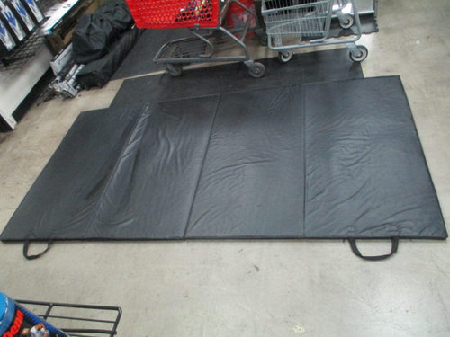Used 4' x 8' Black Folding Tumbling Mat
