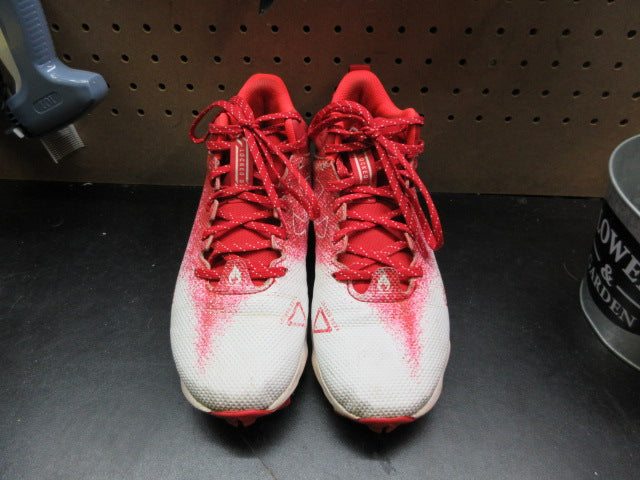 Load image into Gallery viewer, Used Under Armour Spotlight Franchise 2.0 RM Football Cleats - Size Youth 5.5
