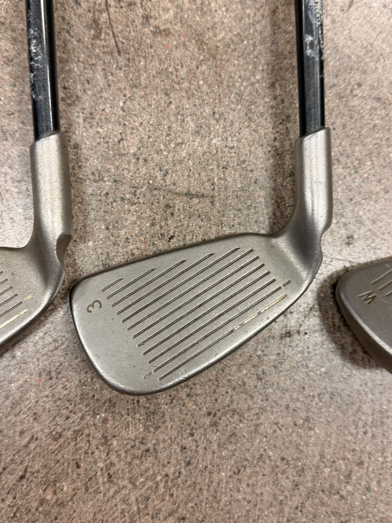 Load image into Gallery viewer, Used Ping i3 Black Dot Iron Set 3-Wedge
