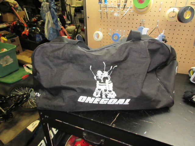 Load image into Gallery viewer, Used One Goal USA Hockey Duffle Bag
