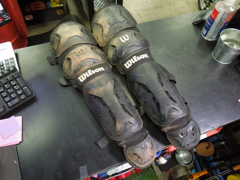 Load image into Gallery viewer, Heavy Use Wilson Catchers Youth Shin Guards in Black
