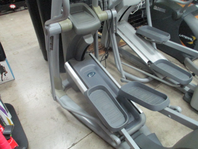 Load image into Gallery viewer, Used Precor EFX 576i Commercial Elliptical w/ Cardio Theater TV

