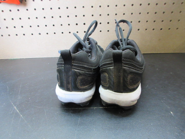 Load image into Gallery viewer, Used Rawlings Clubhouse Low Baseball Cleats - Size 2
