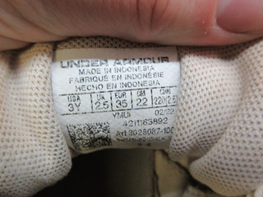 Used Under Armour Spotlight Franchise RM 2.0 Jr. Football Cleats - Size Youth 3