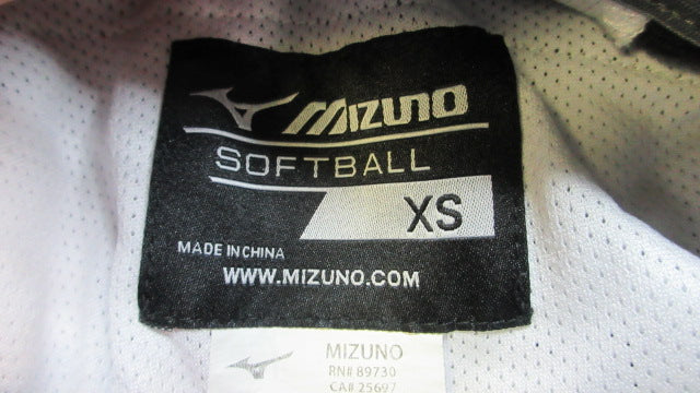 Load image into Gallery viewer, Used Mizuno Softball Pants - Size XS
