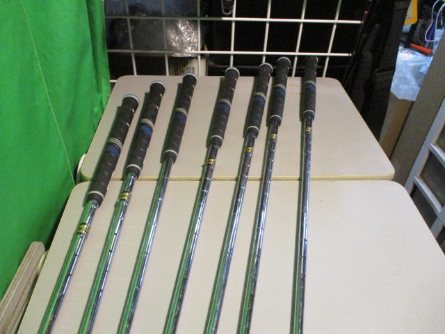 Load image into Gallery viewer, Used Clevland Tour Action RH TA7 IRON SET 3-9 Irons
