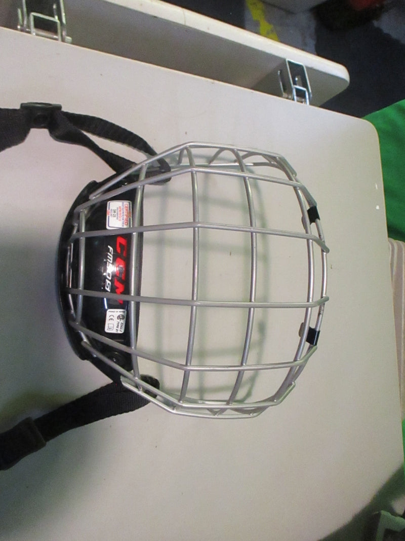 Load image into Gallery viewer, Used CCM FM50S Size S/M Hockey Helmet Mask
