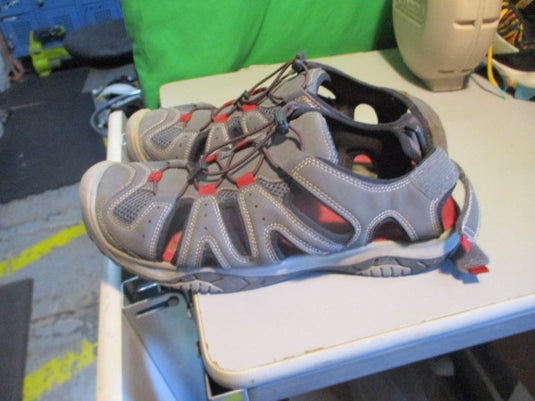Used St John's Bay Size 11 Outdoor Sandals