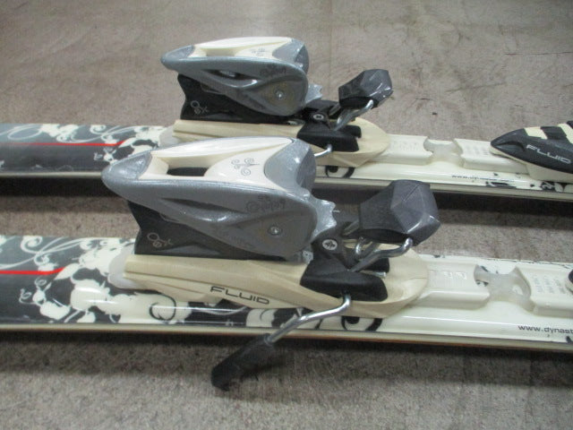 Load image into Gallery viewer, Used Dynastar Exclusive Fluid 153cm Skis w/ Fluid Bindings
