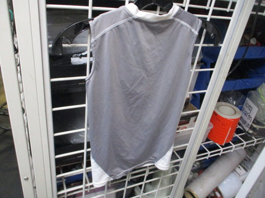 Used Cabasse Baseball Heart Guard Protective Sleeveless Shirt Size Youth XS