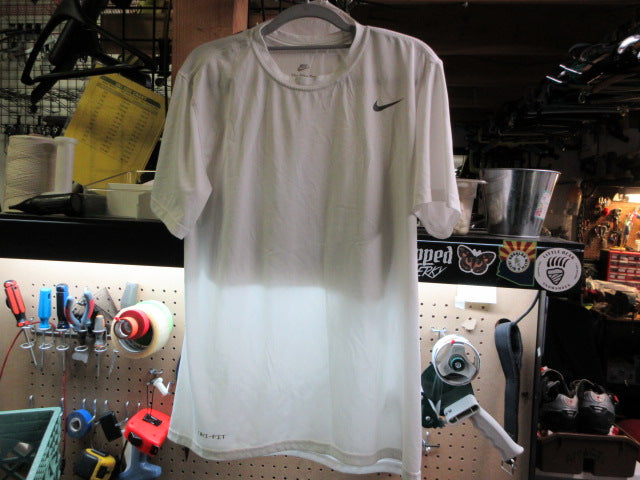 Load image into Gallery viewer, Used Nike Shirt - Size Large
