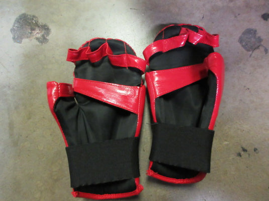 Used Century Sparring Gloves - Youth