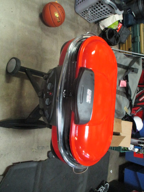 Load image into Gallery viewer, Used Coleman Road Trip Stand Up Propane Grill
