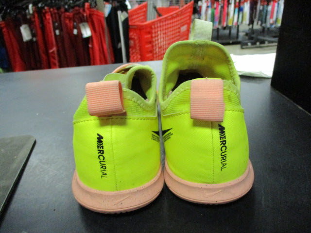 Load image into Gallery viewer, Used Nike Air Zoom Size Youth 5 Indoor Soccer Shoes
