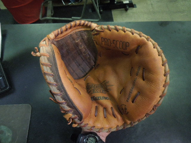 Load image into Gallery viewer, Used Mizuno Franchise Excel GXC 91 Pro Scoop RHT Catcher's Mitt
