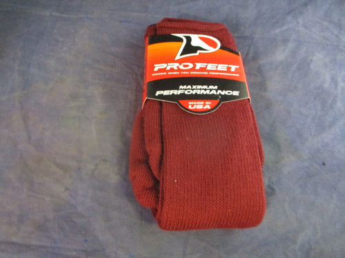 Pro Feet Cardinal Red Socks Size Medium