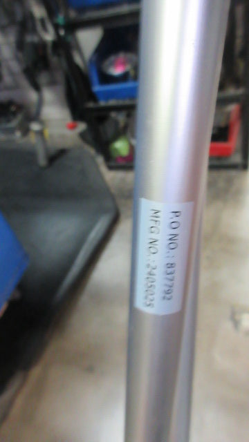 Used Aluminum 5' 2" - 5' 10" Crutches