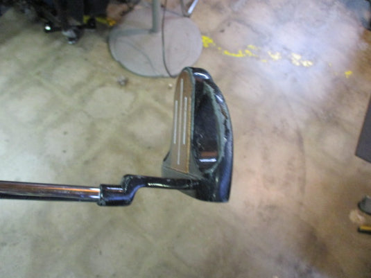 Used Alien AAQ7 RH Putter34"