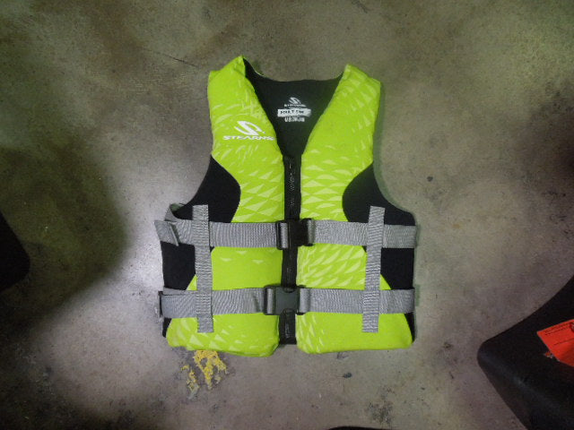 Load image into Gallery viewer, Used Stearns Typ III Adult S/M Lifevest
