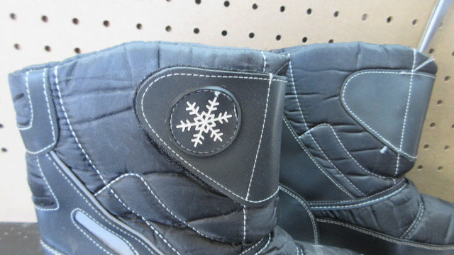 Load image into Gallery viewer, Used Mountain Wearhouse Winter Snow Boots - Size 5
