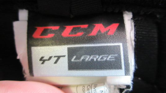 Used CCM Super Tacks Youth Large Hockey Shoulder Pads