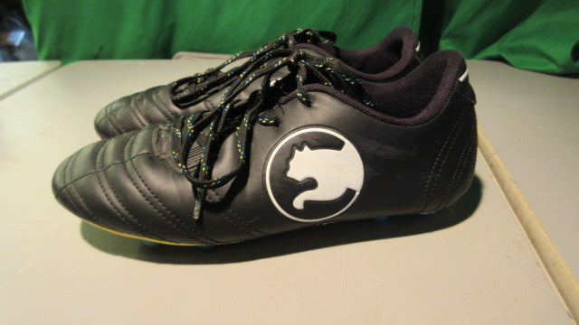 Load image into Gallery viewer, Used Puma Youth Procat Speed Force FG 4Y Soccer Cleats
