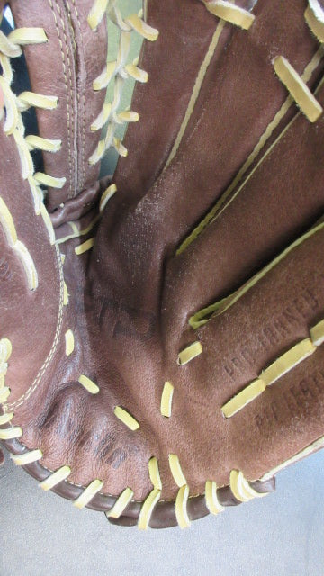 Load image into Gallery viewer, Used Franklin RTP Pro Series 12&quot; Glove - RHT
