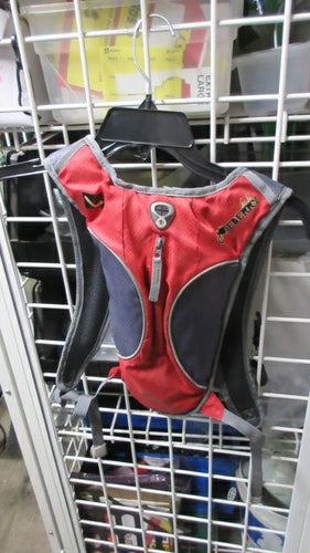 Used Ledge Gooseberry Hydration Pack- wear
