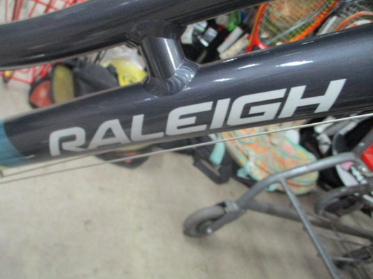Used Raleigh Detour 3.5 Hybrid 21 Speed 700C Moountain Bike