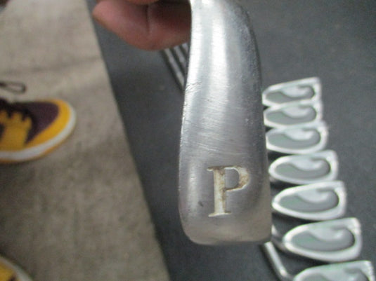 Used Tour Hawk Reflex Inc Iron Set 3-9, PW - RH