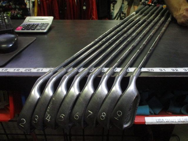 Load image into Gallery viewer, Used Ping EYE 2 Karsten Right Hand Iron Set 2-9 (4 Iron Has a Blue Dot)
