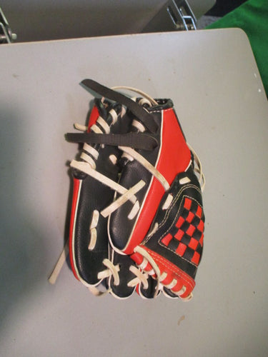 Used Dicks Sporting Goods T-Ball Glove - RHT