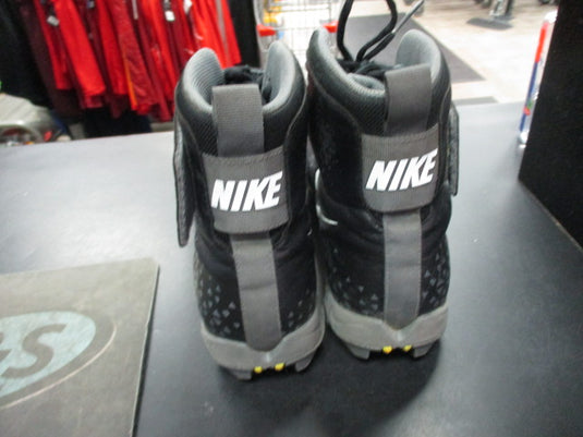 Used Nike force Savage 2 Size 12 Football Cleats