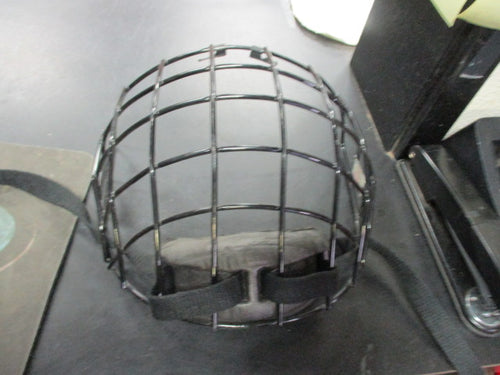 Used CCM Size S/M Hockey Face Mask