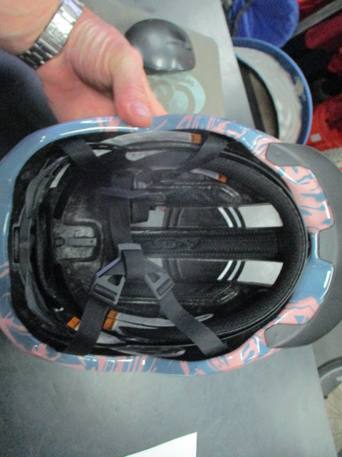 Load image into Gallery viewer, Used ABUS HUD-Y Medium Adult Bicycle Helmet With Light
