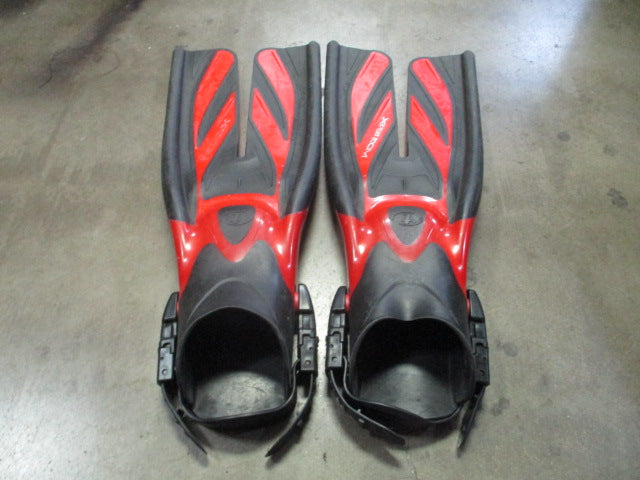 Load image into Gallery viewer, Used TUSA Xpert Zoom Split Fins Size XS/S
