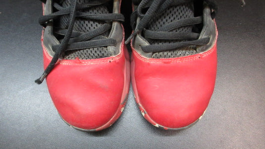 Used Under Armour Boys' Lockdown 4 GS Basketball Shoes - Size Youth 2.5