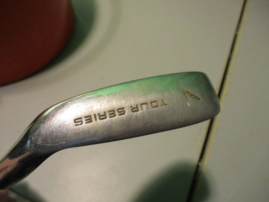 Used Tour series 35deg RH 7 Iron Jr Golf Club