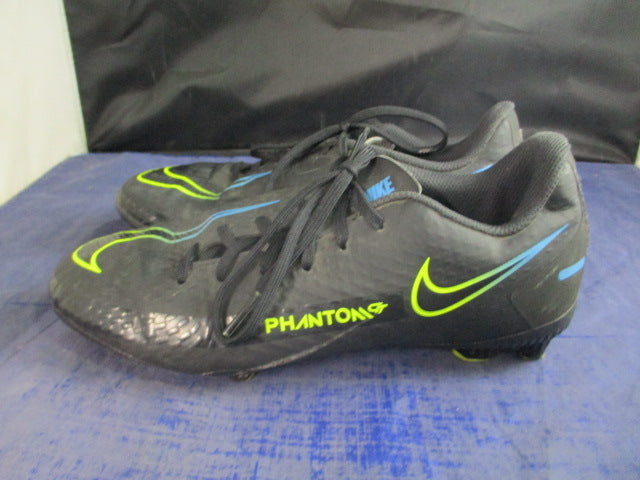 Load image into Gallery viewer, Used Phantom GT Soccer Cleats Youth Size 4
