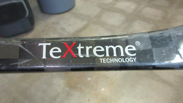 Load image into Gallery viewer, Used Bauer Vapor X:60 Stick&#39;um Hockey Stick - crack
