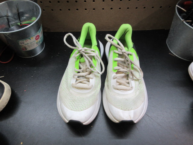 Load image into Gallery viewer, Used Under Armour Charged Rogue 5 Running Shoes - Size Youth 5
