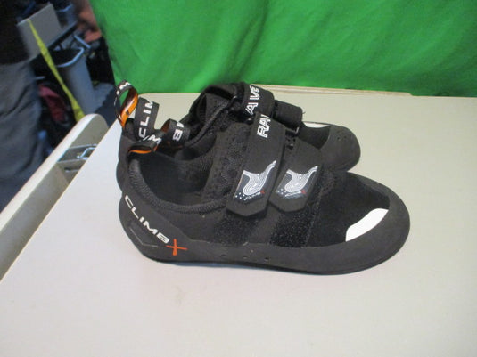 Used Climb X Rave Strap Size 4 Climbing Shoes
