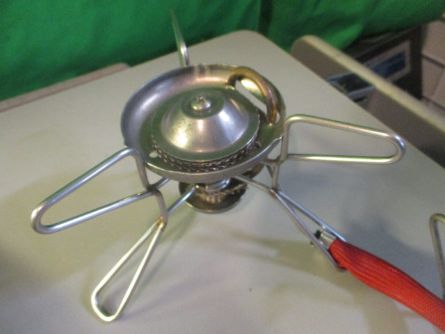 Load image into Gallery viewer, Used Vintage Whisperlite Internationale Camp Stove - Missing Plunger
