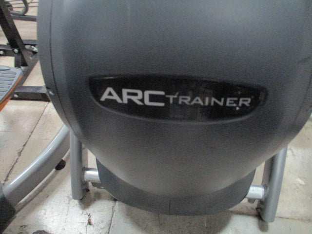 Load image into Gallery viewer, Used Cybex Arc trainer 525AT
