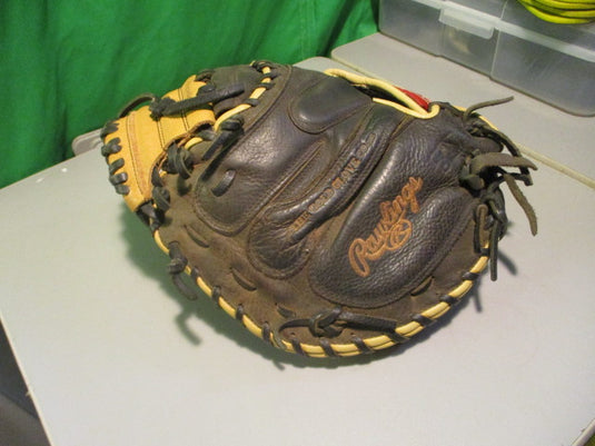 Used Rawlings Player prefered 33