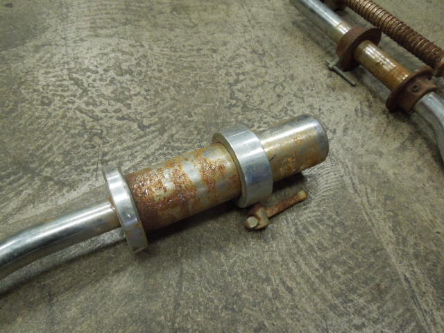 Load image into Gallery viewer, Used Olympic Ez Curl Bar with Screw in Locks Heavy Rust
