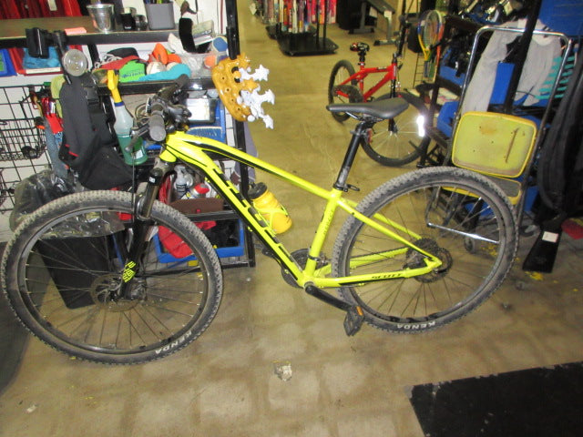 Load image into Gallery viewer, Used Scott Aspect 970 21 Speed Small Frame 29" Tire Mountain Bike
