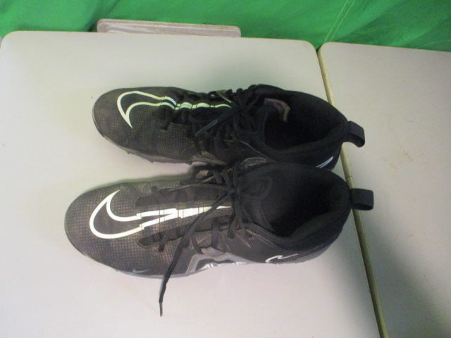 Load image into Gallery viewer, Used Nike Alpha Cleats Size 10.5
