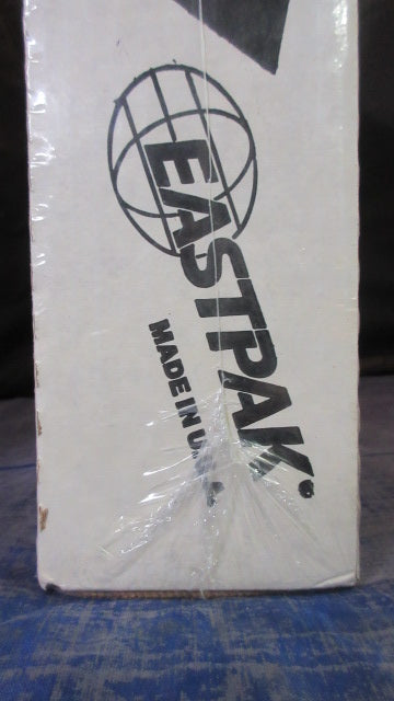 Load image into Gallery viewer, Eastpak Softrunk Oversized Bag - Still in Wrapping
