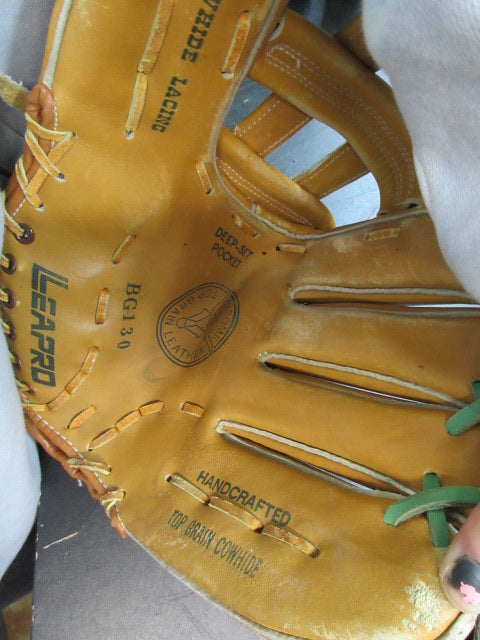 Load image into Gallery viewer, Used Leapro BG130 13" Leather Glove - RHT

